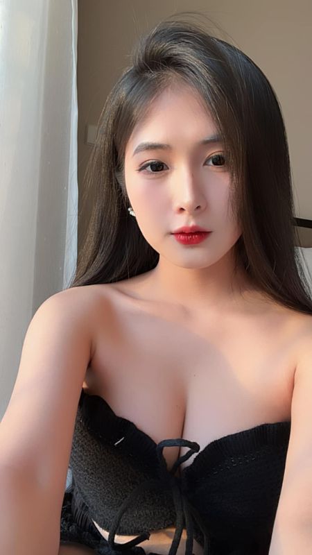 Quỳnh Alee bikini