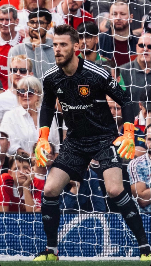 De Gea luôn giữ khung thành vững
