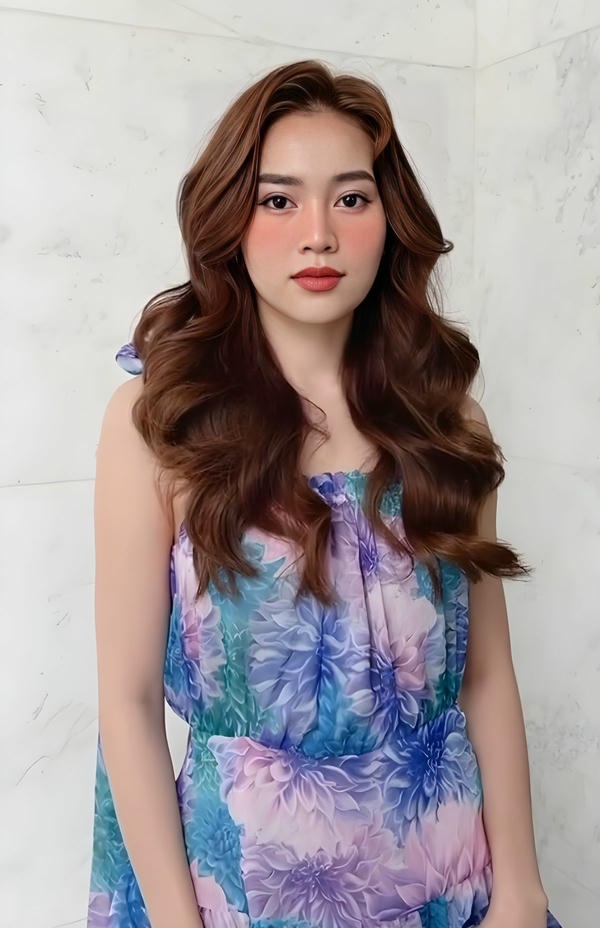 Nữ diễn viên Việt thanh lịch