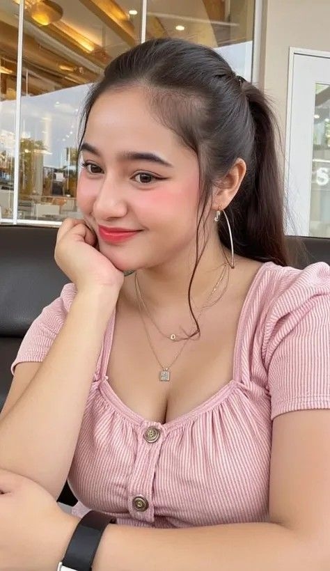 Phong thái sang trọng trên nền.