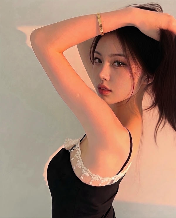Hotgirl FB gợi cảm