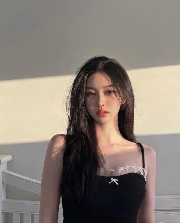 Hot girl FB