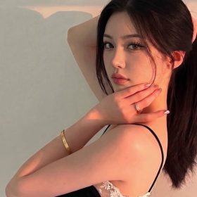 Hotgirl học đường FB